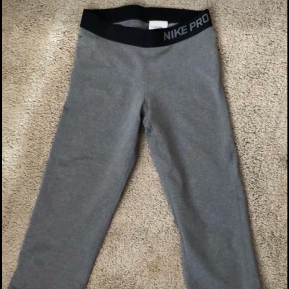 grey nike pros! size small!